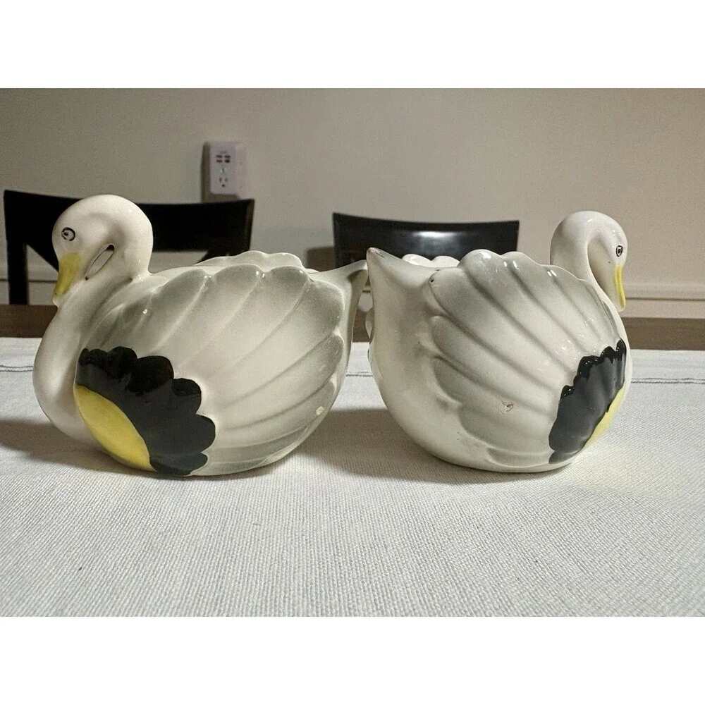 Vintage Swan Salt & Pepper Shakers Ceramic Pair Japan White Bird Cork Stoppers